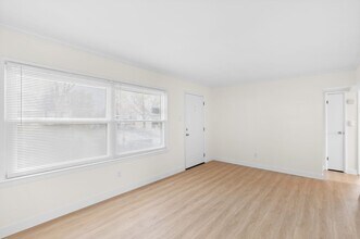 429 Chamberlin Dr in Ballwin, MO - Building Photo - Building Photo