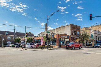 3101 W Cermak Rd in Chicago, IL - Building Photo - Building Photo
