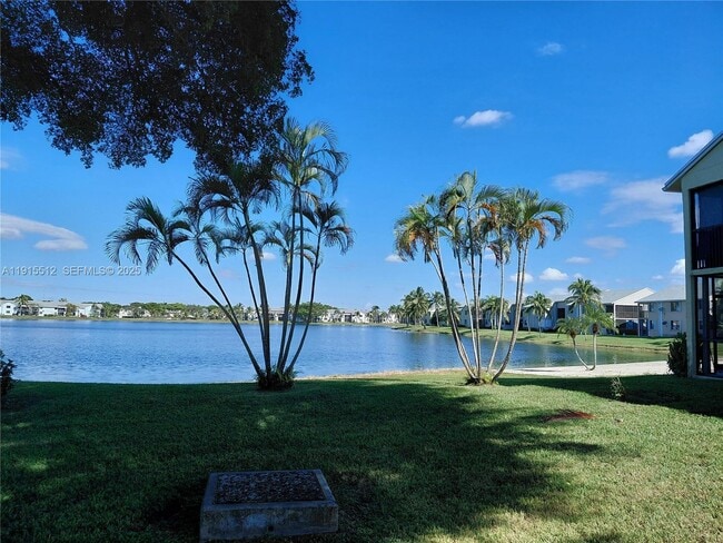 999 Hamilton Dr in Homestead, FL - Building Photo - Building Photo