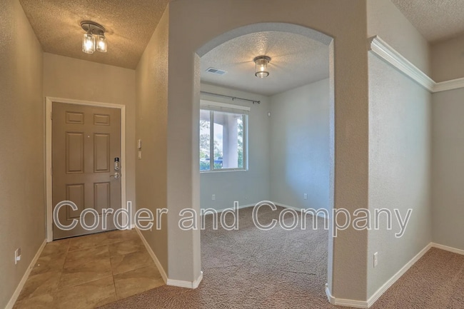 6909 Mete Sol Dr NW in Albuquerque, NM - Building Photo - Building Photo