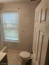 426 Willow Ave-Unit -2 in Roselle Park, NJ - Building Photo - Building Photo