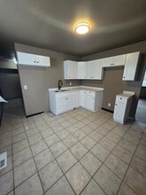3771 W 20th Ave in Gary, IN - Building Photo - Building Photo