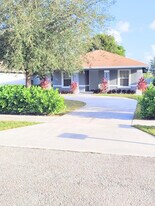 524 Southridge Rd in Delray Beach, FL - Building Photo