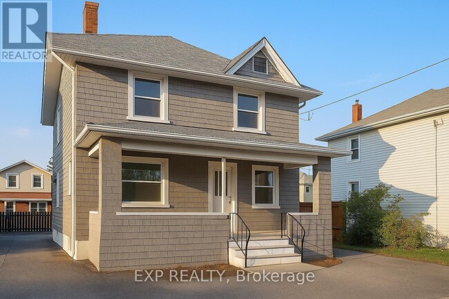 property at 37 York St