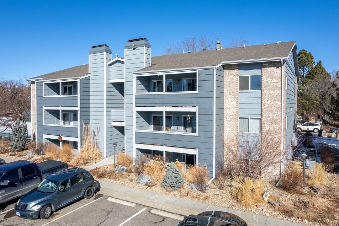 4670 White Rock Cir in Boulder, CO - Building Photo