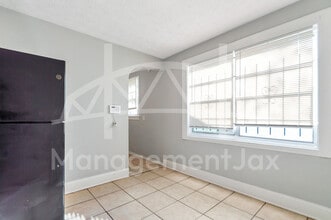 2311 W 16th St in Jacksonville, FL - Building Photo - Building Photo