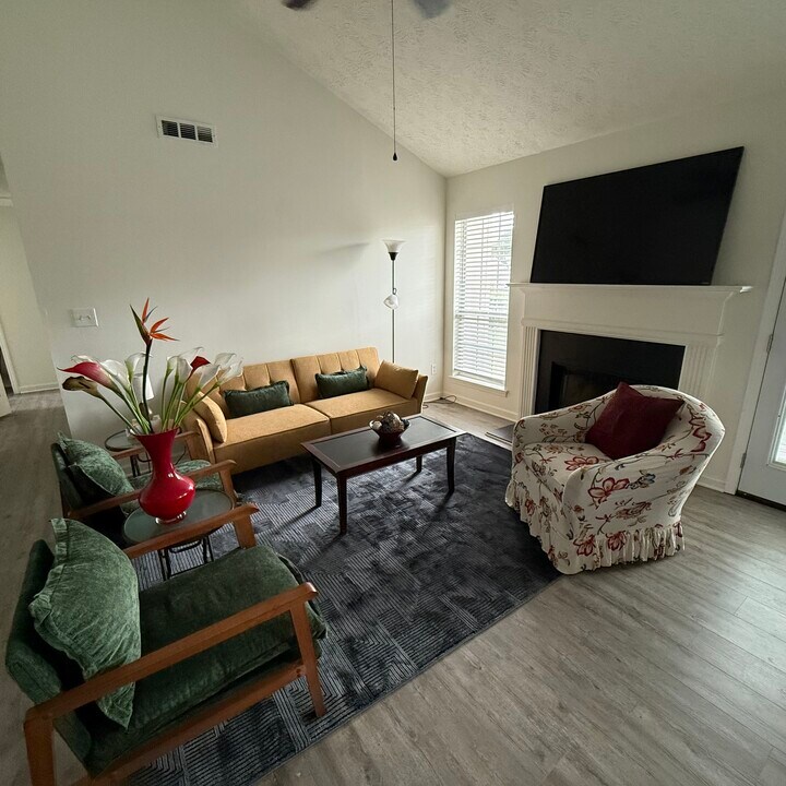3010 Century Ln in Mcdonough, GA - Building Photo
