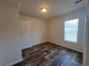 2607 NE 52 St in Gainesville, FL - Building Photo - Building Photo