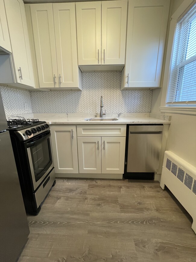 94 Winthrop Shore Dr