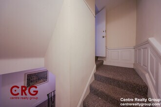 1712 Beacon St, Unit 2 in Brookline, MA - Building Photo - Building Photo
