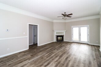 7013 Juanita Cir S in Memphis, TN - Building Photo - Building Photo