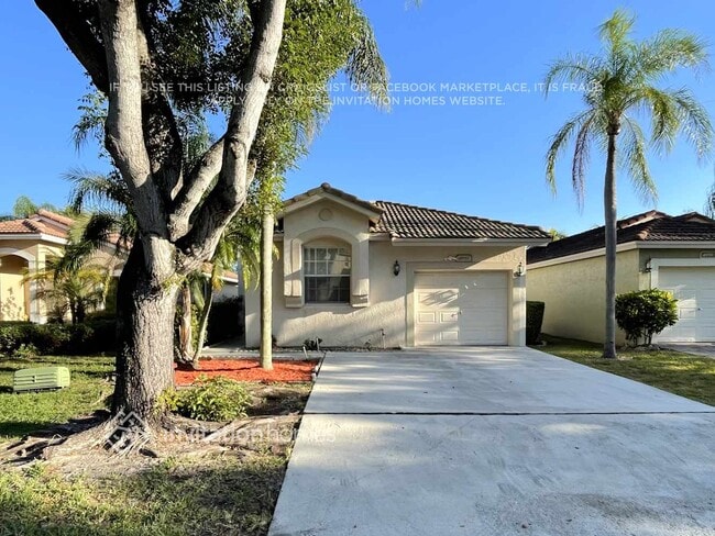 property at 4961 Pelican St