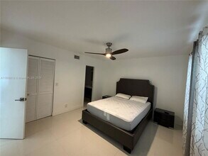2305 NW 89th Dr in Coral Springs, FL - Building Photo - Building Photo