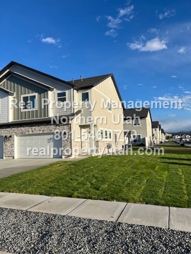67 W 425 N in Morgan, UT - Foto de edificio - Building Photo