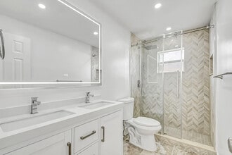 2098 SW 13th Way in Boynton Beach, FL - Building Photo - Building Photo