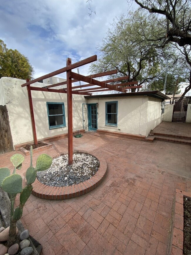 property at 2548 E 3rd St