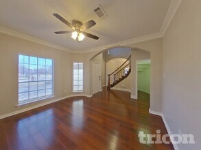 111 Evening Star Cir in Red Oak, TX - Building Photo - Building Photo