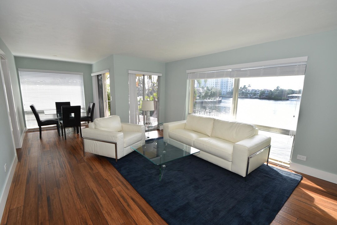 414 Seasage Dr-Unit -0020 in Delray Beach, FL - Building Photo
