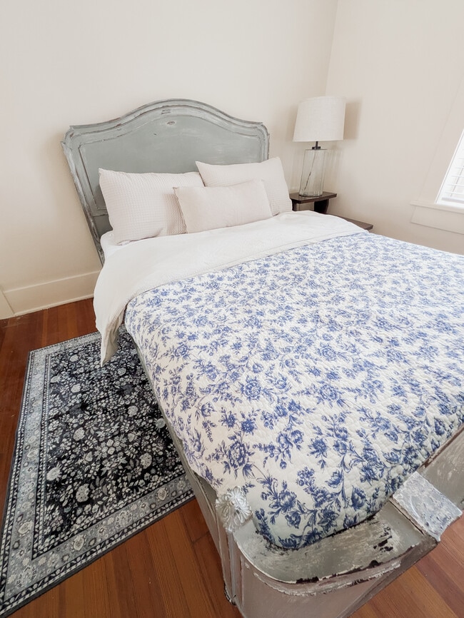 1305 W High St, Unit 2