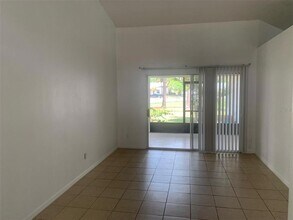 14601 Eagles Crossing Dr in Orlando, FL - Building Photo - Building Photo