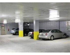 446 Belgrade Ave in Boston, MA - Building Photo - Building Photo