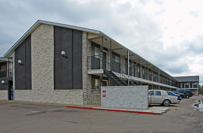 Westminster Apartments in Amarillo, TX - Foto de edificio - Building Photo