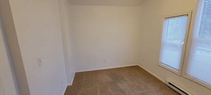 2115 W Dean Ave in Spokane, WA - Foto de edificio - Building Photo