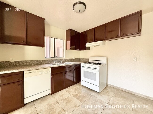 8900 Burnet Ave, Unit 225