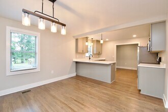 606 Pitts St in Auburn, AL - Building Photo - Building Photo