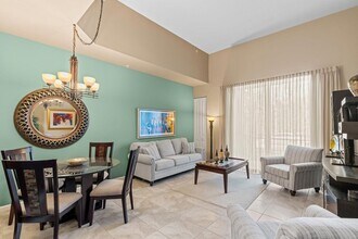 403 S Sapodilla Ave, Unit 101 in West Palm Beach, FL - Building Photo - Building Photo