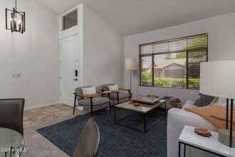 6785 E Evans Dr in Scottsdale, AZ - Building Photo - Building Photo