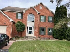 2104 Grey Fox Ct in Gambrills, MD - Building Photo