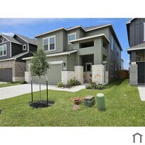 7971 Cypress Country Dr in Cypress, TX - Building Photo