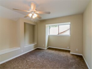 1700 Wild Horse Ln in Round Rock, TX - Building Photo - Building Photo