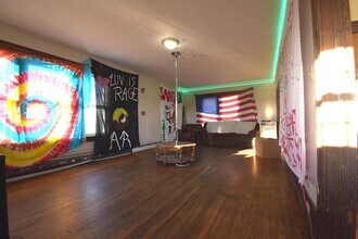 678 Spruce St in Morgantown, WV - Building Photo - Building Photo