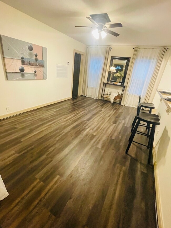 property at 4709 Park Dr