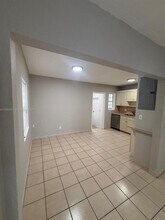 3281 NW 14th Terrace in Miami, FL - Building Photo - Building Photo