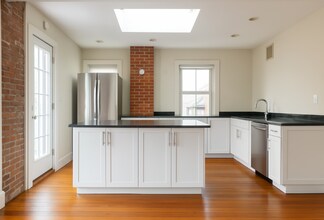 151 Highland St in Boston, MA - Building Photo - Building Photo
