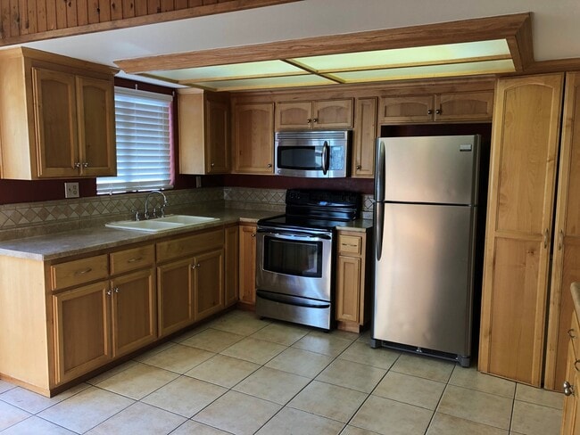 108 Lynbrook Ct in Watsonville, CA - Building Photo - Building Photo