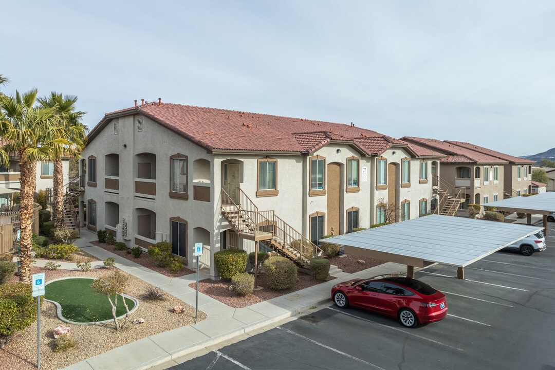 Mission Hills Condominiums in Henderson, NV - Building Photo