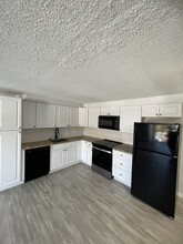 Village West Apartments in Arvada, CO - Building Photo - Building Photo