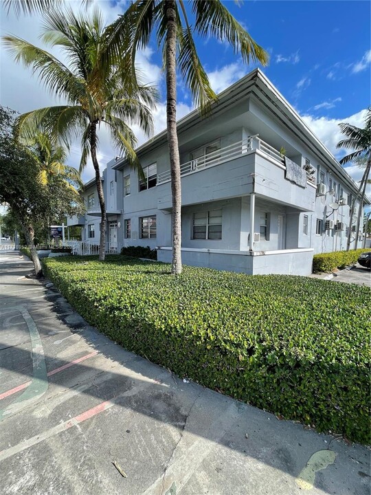 5305 Biscayne Blvd in Miami, FL - Building Photo