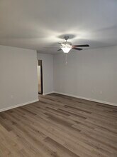 7254 Crestside Dr in Austell, GA - Building Photo - Building Photo