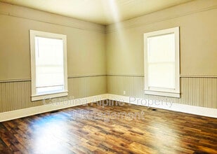 1116 S Meeting St in Statesville, NC - Building Photo - Building Photo