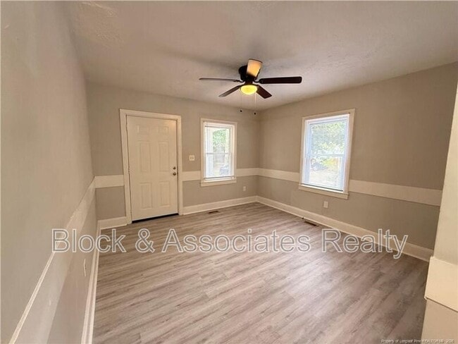 1106 Clark St in Fayetteville, NC - Building Photo - Building Photo