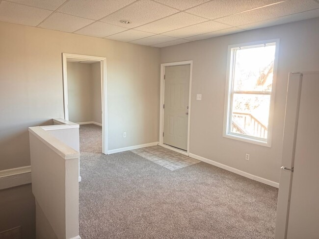 2102-2104 Messanie St in St. Joseph, MO - Building Photo - Building Photo