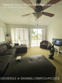 400 Evergreen Ave photo'