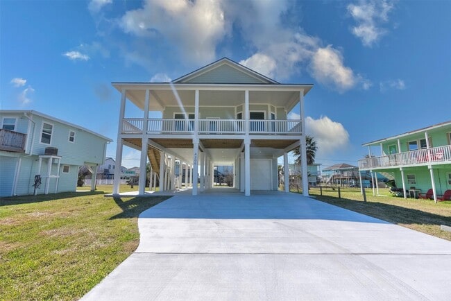4206 Mason Dr in Galveston, TX - Building Photo - Building Photo