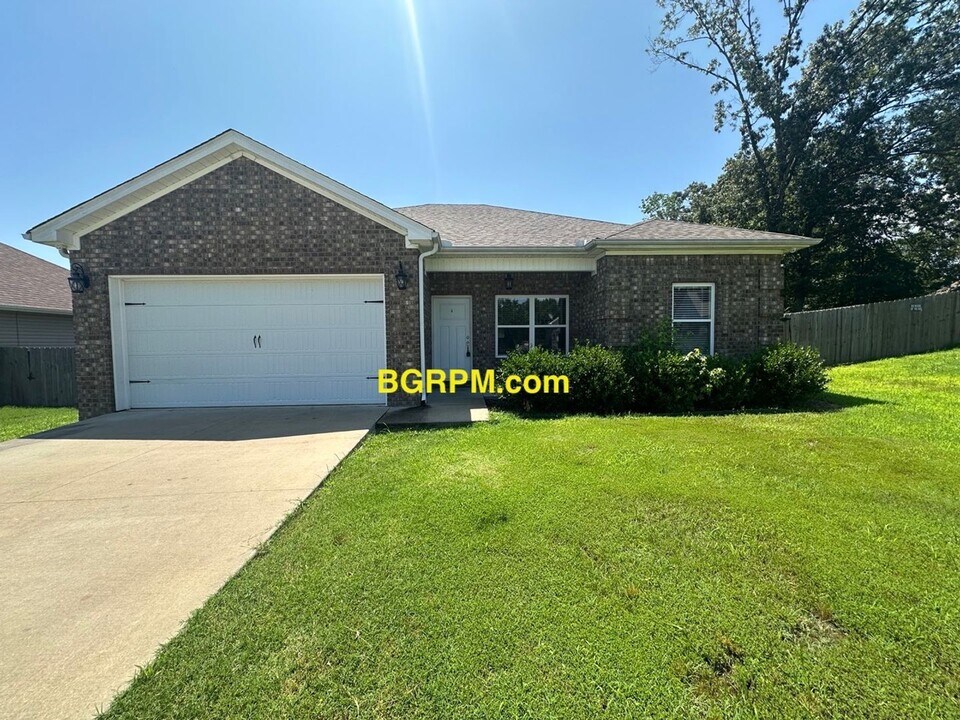 20 Woodhaven Dr in Cabot, AR - Building Photo