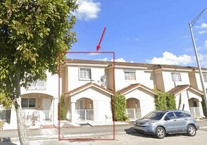 229 E 3rd St in Hialeah, FL - Building Photo